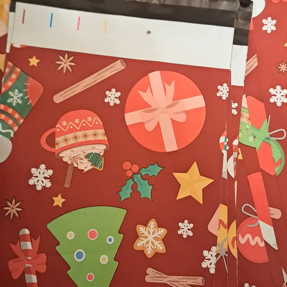 20 ct Holiday Cheer Polymailers with Festive Patterns